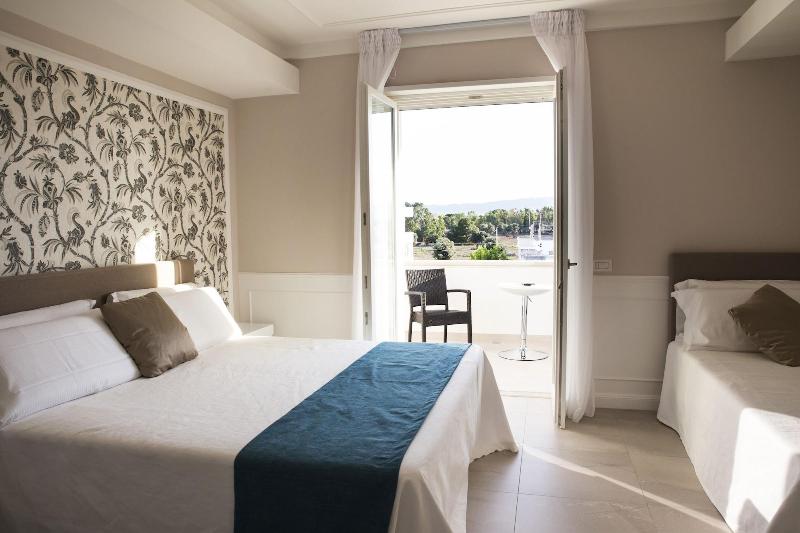 Bianco Riccio Suite Hotel - Oda
