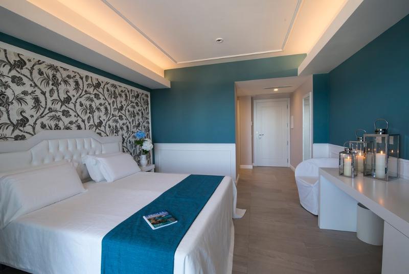 Bianco Riccio Suite Hotel - Oda