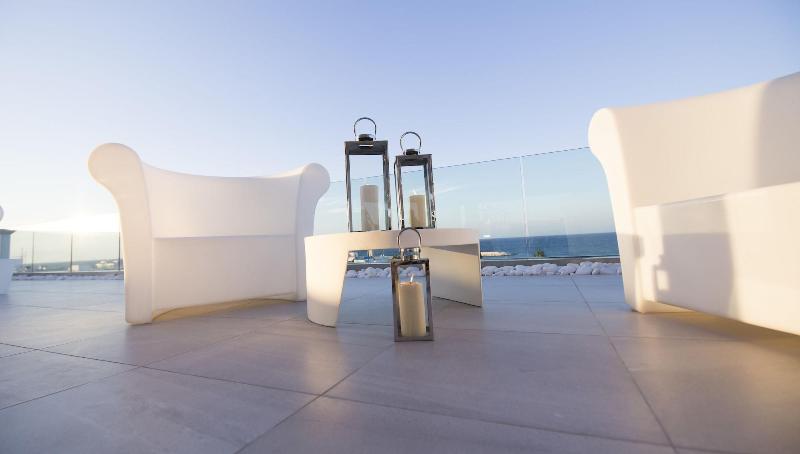Bianco Riccio Suite Hotel - Teras
