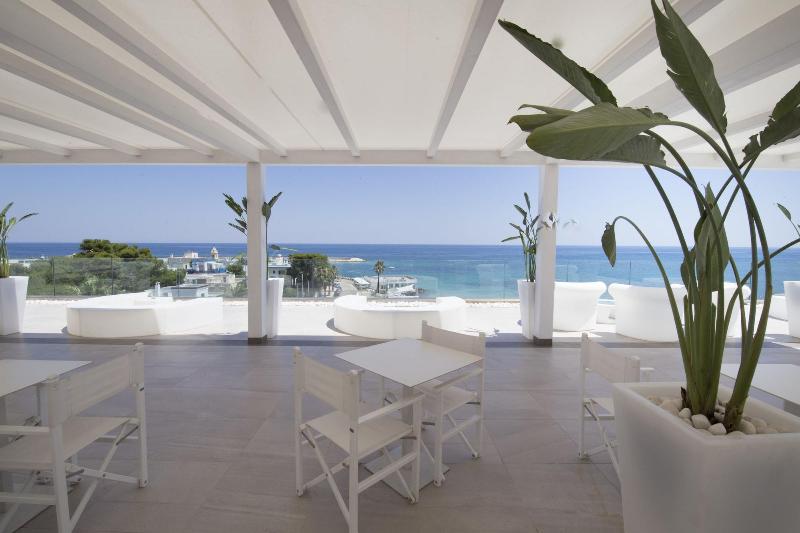 Bianco Riccio Suite Hotel - Teras