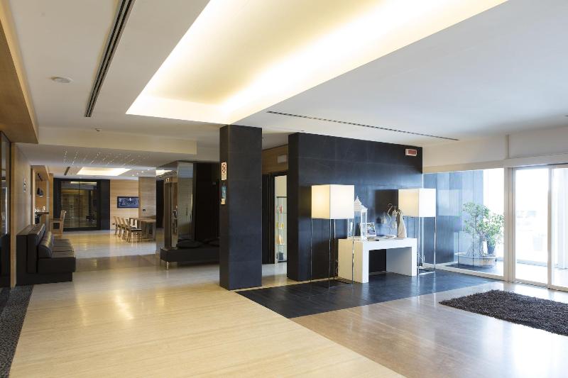 Hotel Pineta Wellness & Spa - Lobi