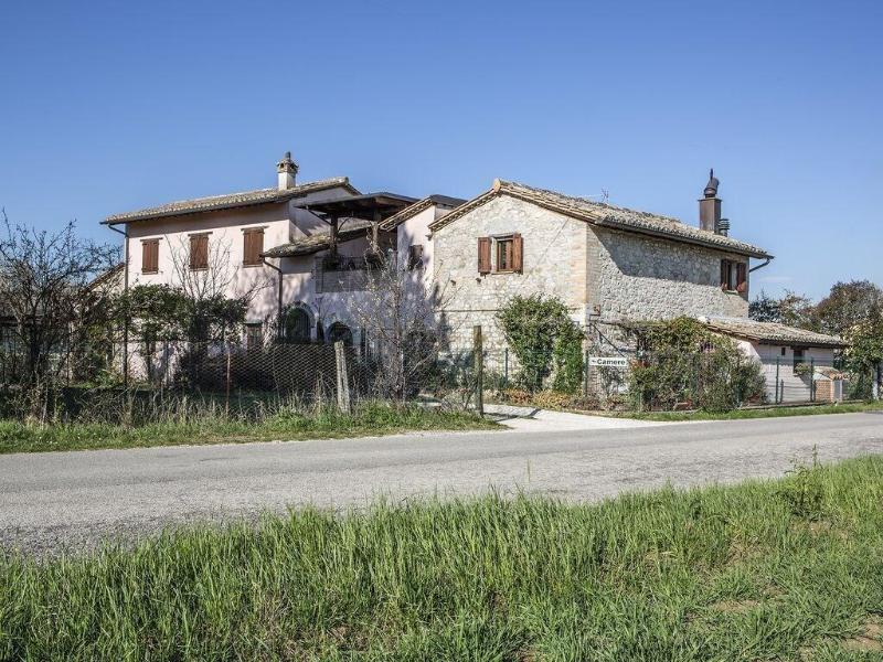 B&B With Pool and View of Assisi - Genel