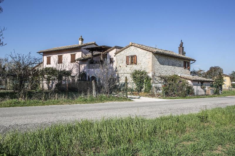 B&B With Pool and View of Assisi - Genel
