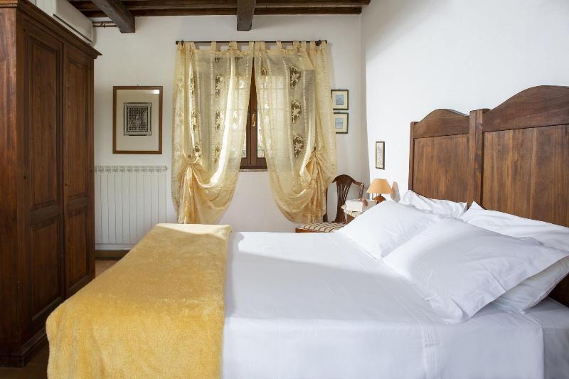 B&B With Pool and View of Assisi - Oda