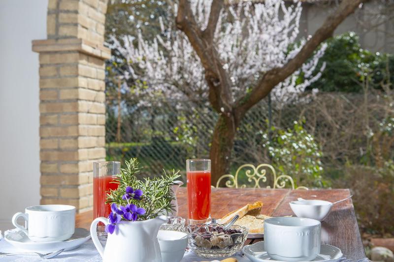 B&B With Pool and View of Assisi - Restoran