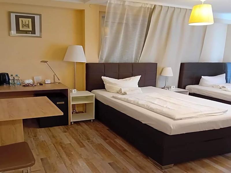 Hotel-Residenz Oberurseler Hof - Genel