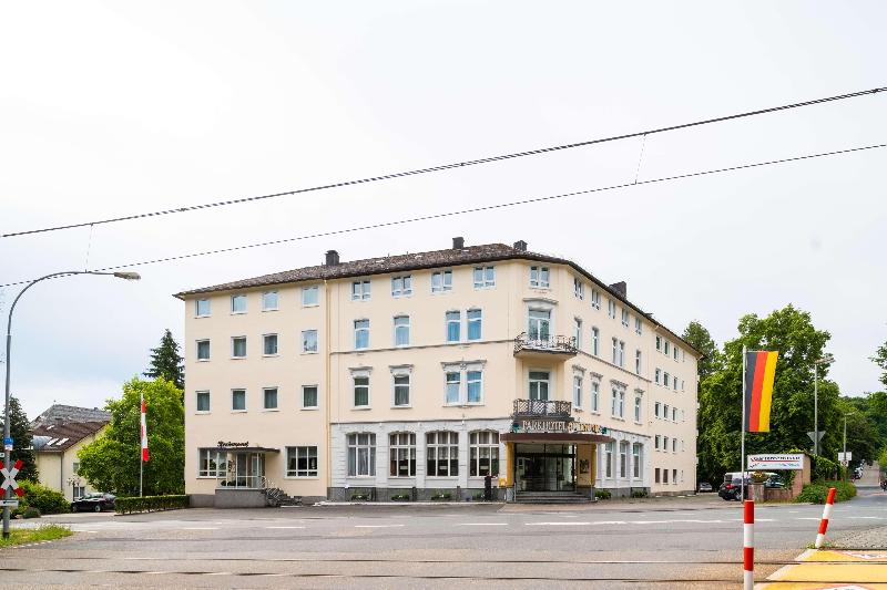 Parkhotel Am Taunus - Genel