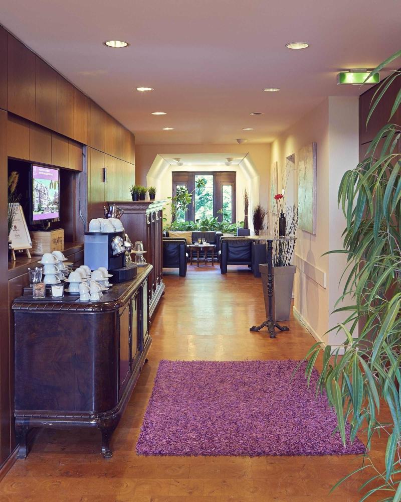Romantik Hotel Schloss Rettershof - Lobi