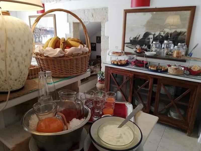 Donna Domenica Boutique Suites - Restoran