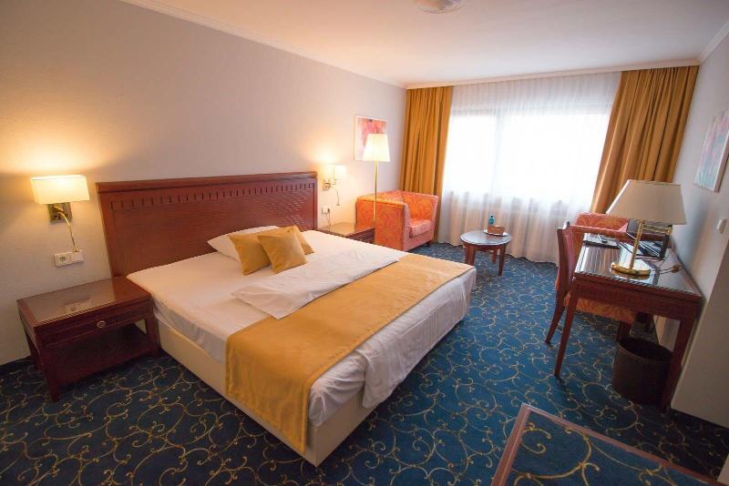 Hotel Brunnenhof - Oda