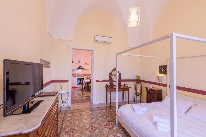 La Naca Della Taranta B & B - Oda