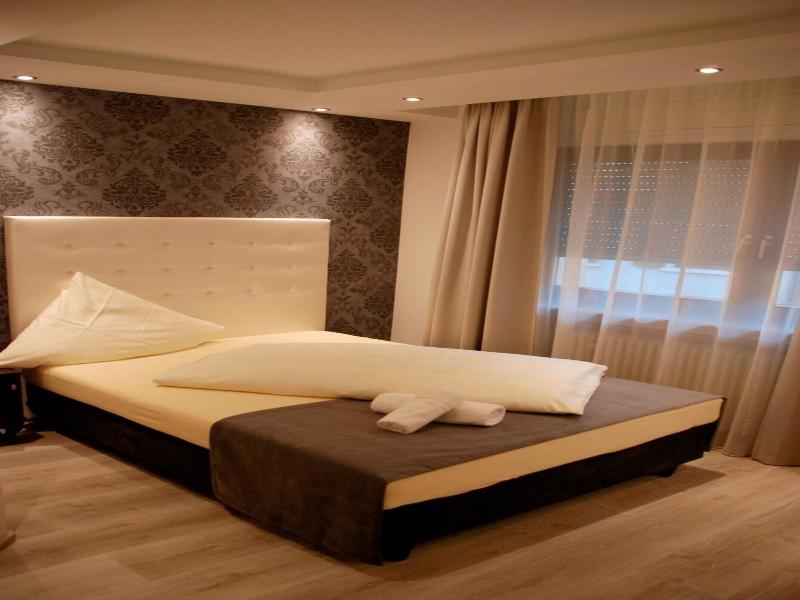 Hotel Zur Linde - Oda