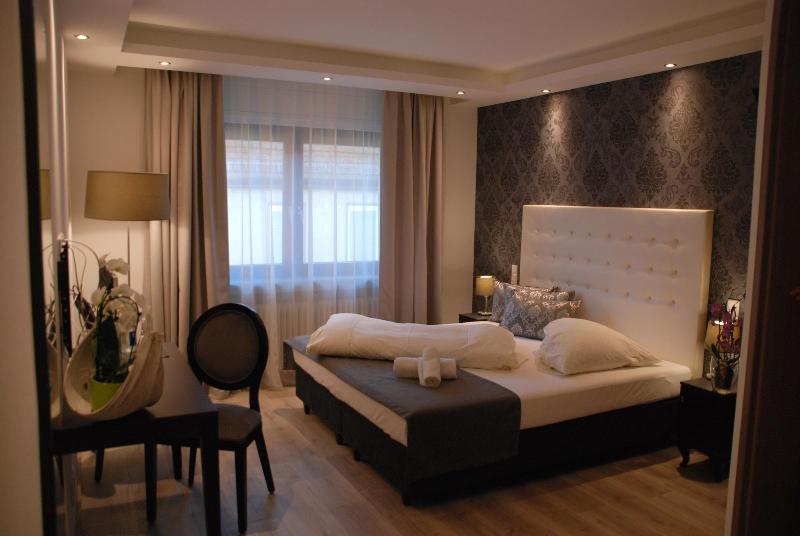 Hotel Zur Linde - Oda