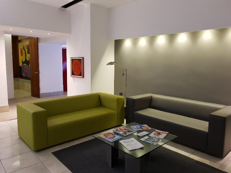 Hotel Artemide - Lobi