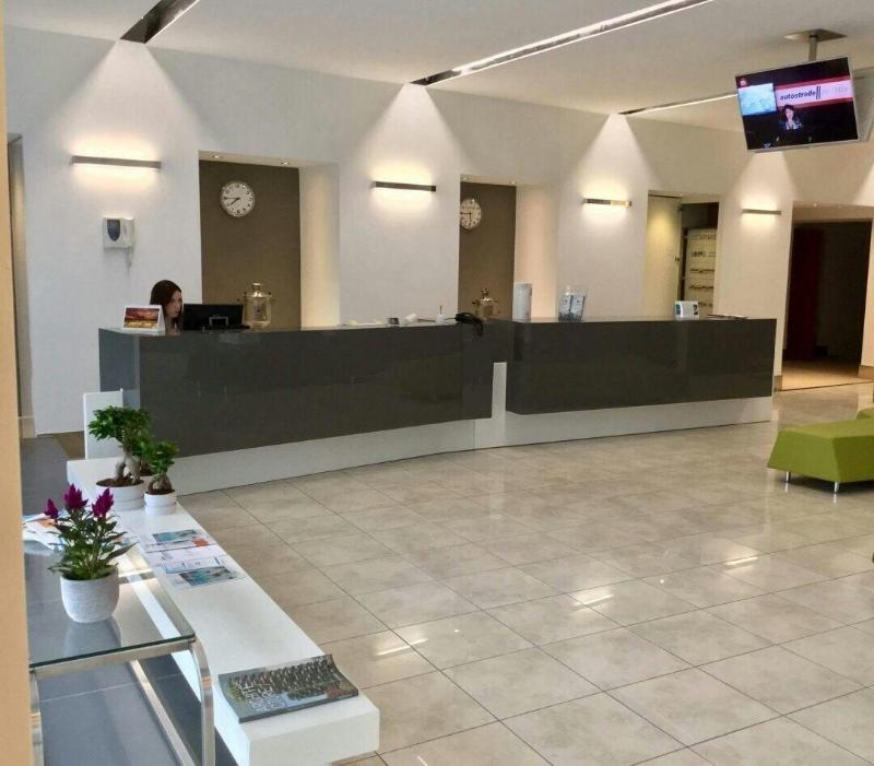 Hotel Artemide - Lobi