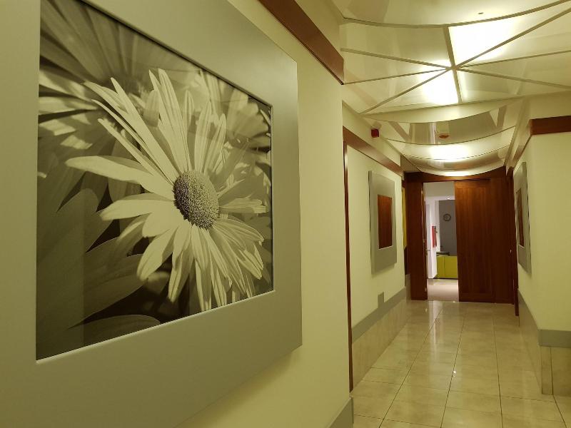Hotel Artemide - Lobi