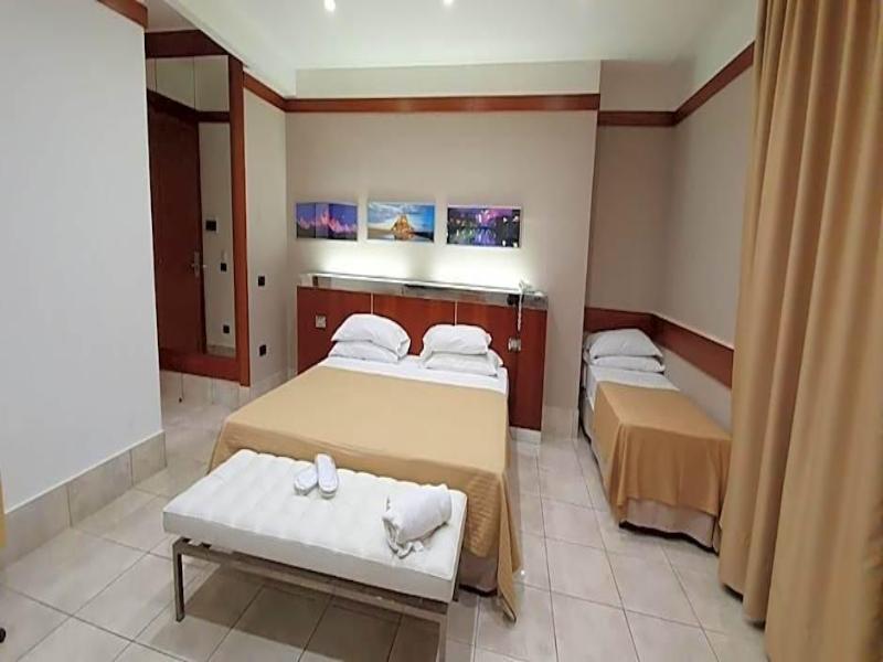 Hotel Artemide - Genel
