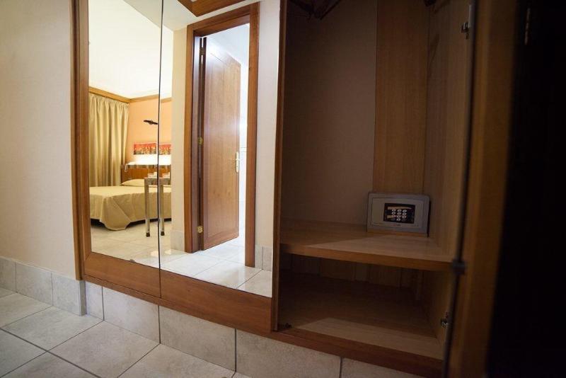 Hotel Artemide - Oda