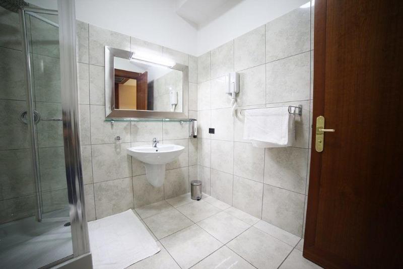 Hotel Artemide - Oda