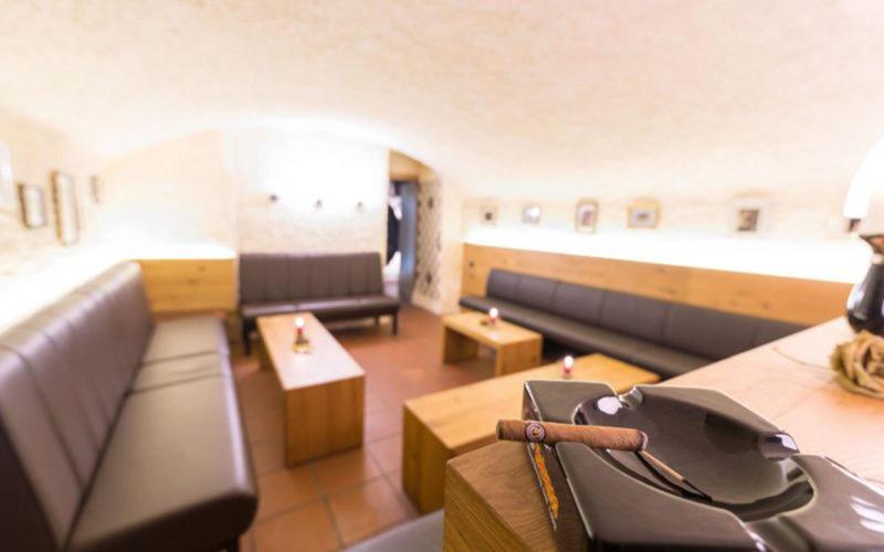 Bacchus Hotel - Bar
