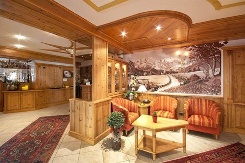 Hotel Gianna - Lobi
