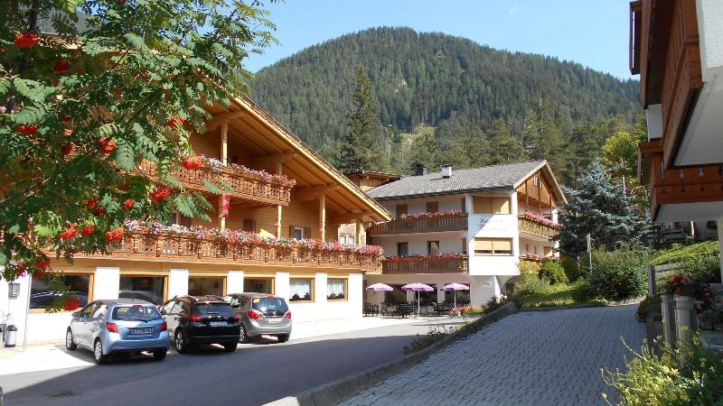 Chalet Hotel Diamant - Genel