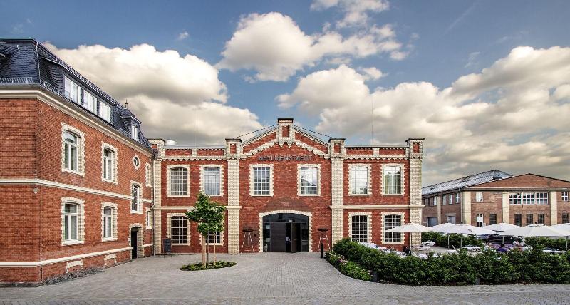 Hotel & Restaurant heyligenstaedt - Genel