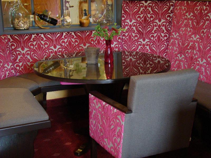 Bebras Hessischer Hof - Bar