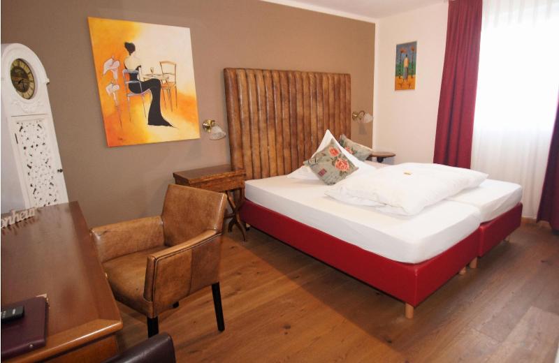 UNO Hotel Chapeau Noir - Oda