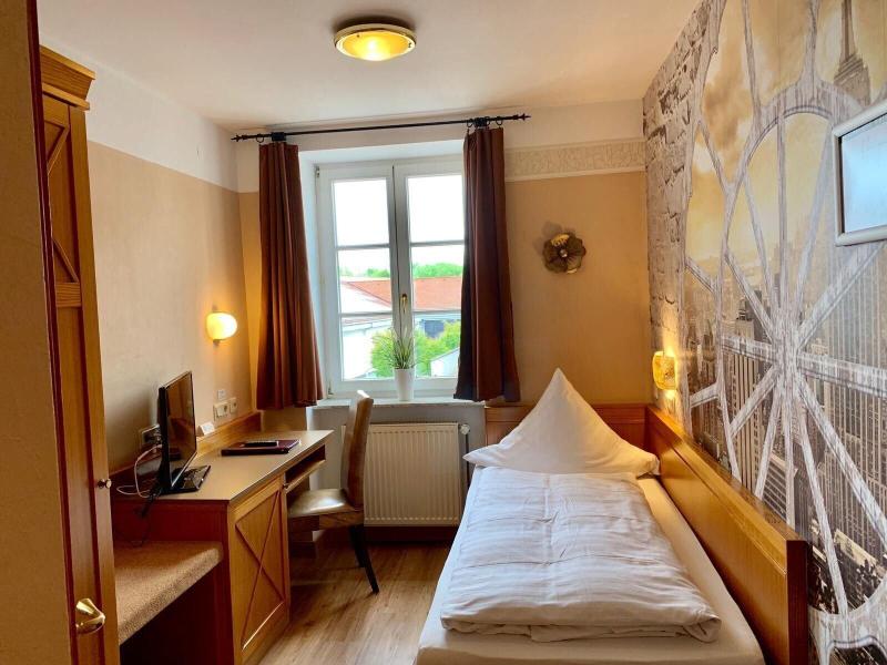 UNO Hotel Chapeau Noir - Oda