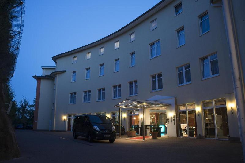 Schlossberg Hotel Homburg - Genel
