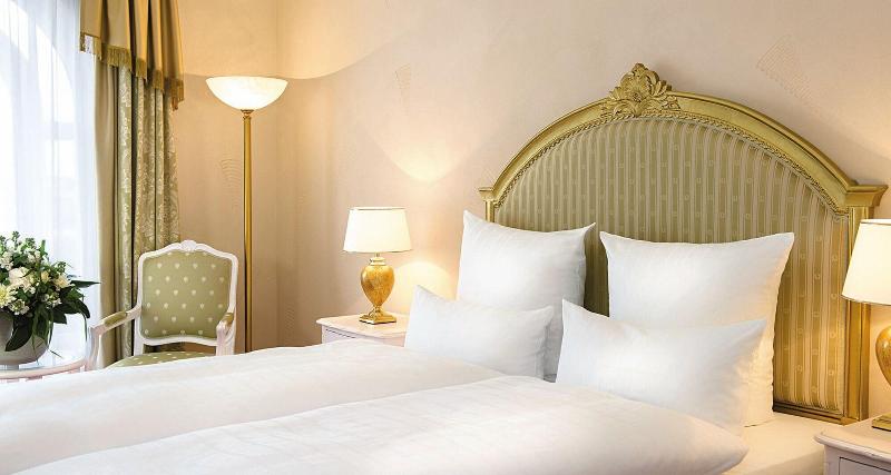 Victor's Residenz-Hotel Schloss Berg - Oda