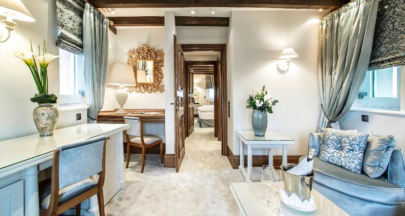 Victor's Residenz-Hotel Schloss Berg - Oda