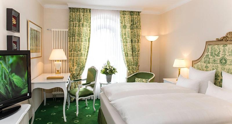 Victor's Residenz-Hotel Schloss Berg - Oda