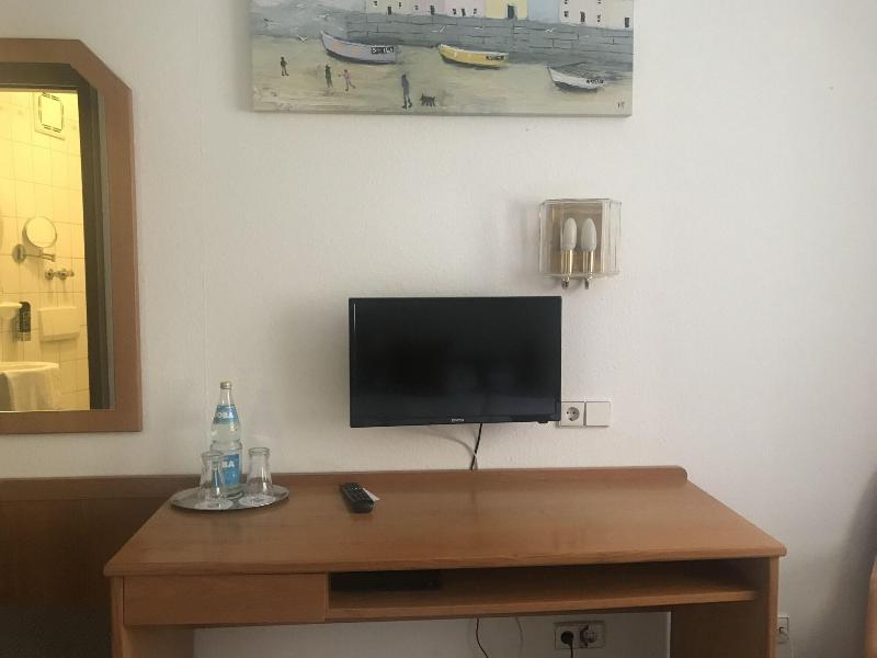 Garni-Hotel Adler - Oda
