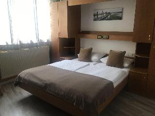 Garni-Hotel Adler fotoÄŸrafÄ±
