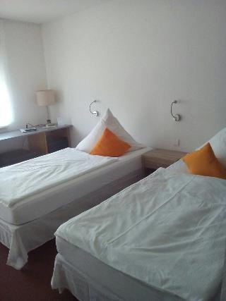 Astra Hotel Garni fotoÄŸrafÄ±