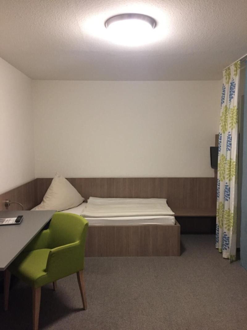 Astra Hotel Garni - Oda