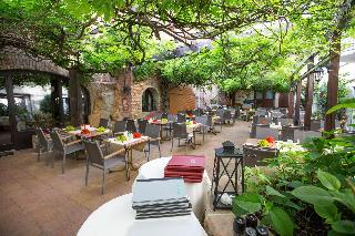 Hotel Zur Pfalz otel fotoğrafı