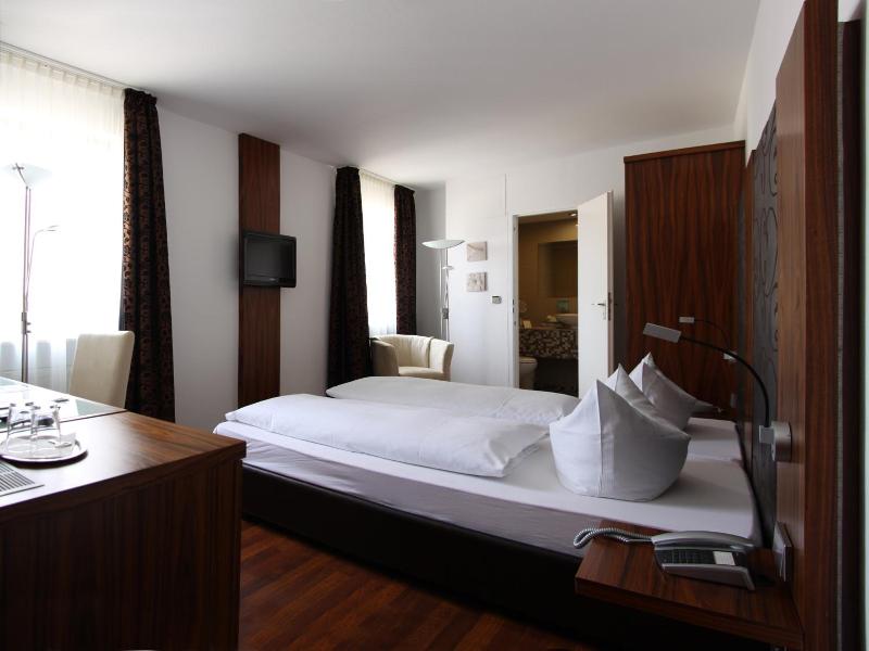 Hotel Zur Pfalz - Genel