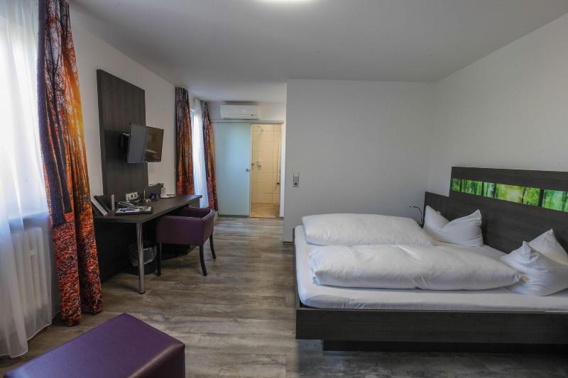 Hotel Zur Pfalz - Oda