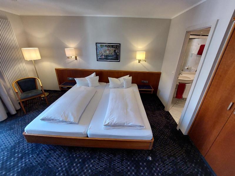 Hotel Roter Ochsen Lauchheim - Genel