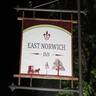 East Norwich Inn-Oyster Bay, Long Island, NY fotoÄŸrafÄ±