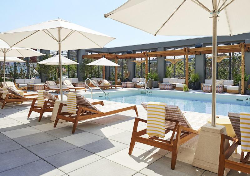 The Rockaway Hotel - Havuz
