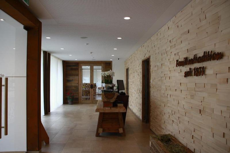 Hotel Beim Rinderwirt - Lobi