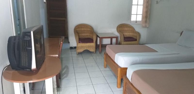 Intan Hotel Purwakarta - Oda