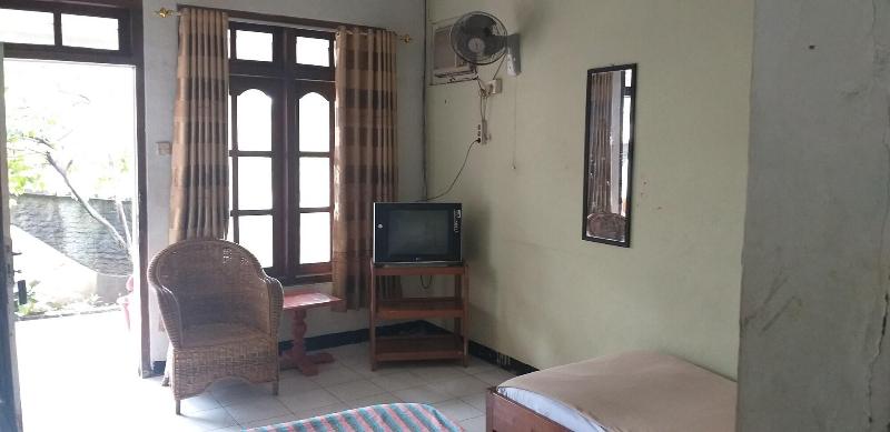 Intan Hotel Purwakarta - Oda