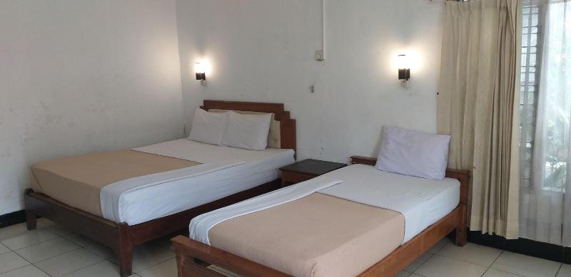 Intan Hotel Purwakarta - Oda