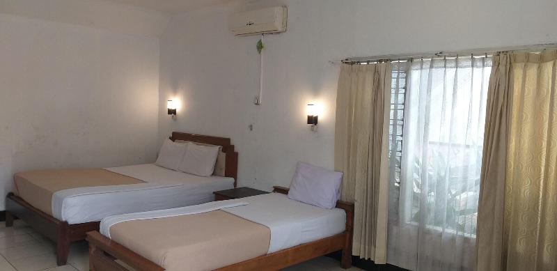 Intan Hotel Purwakarta - Oda
