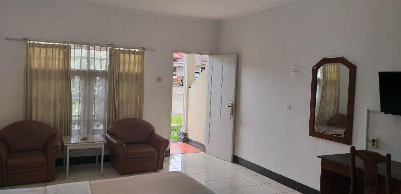Intan Hotel Purwakarta - Oda